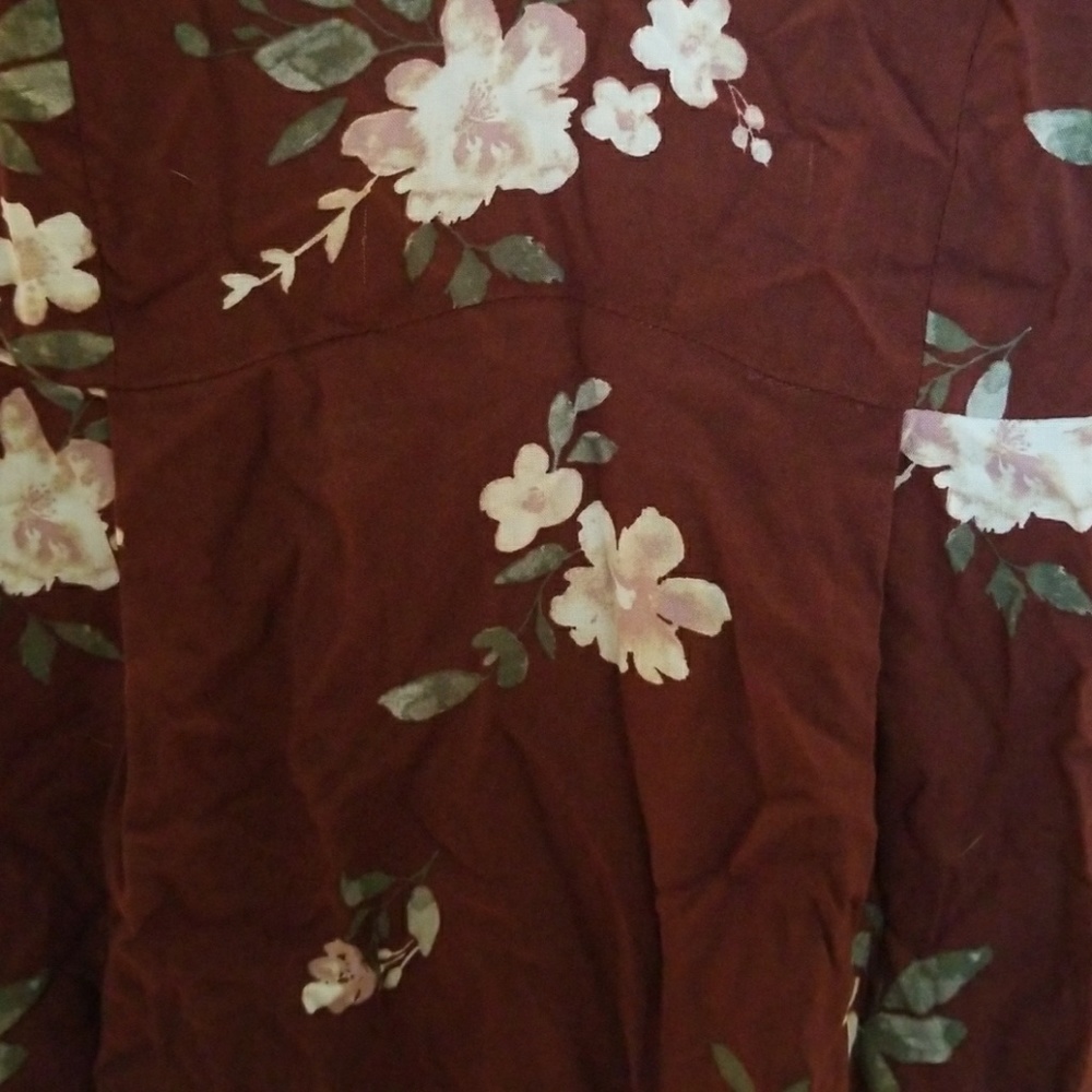 Dress - Picture 3 of 4
